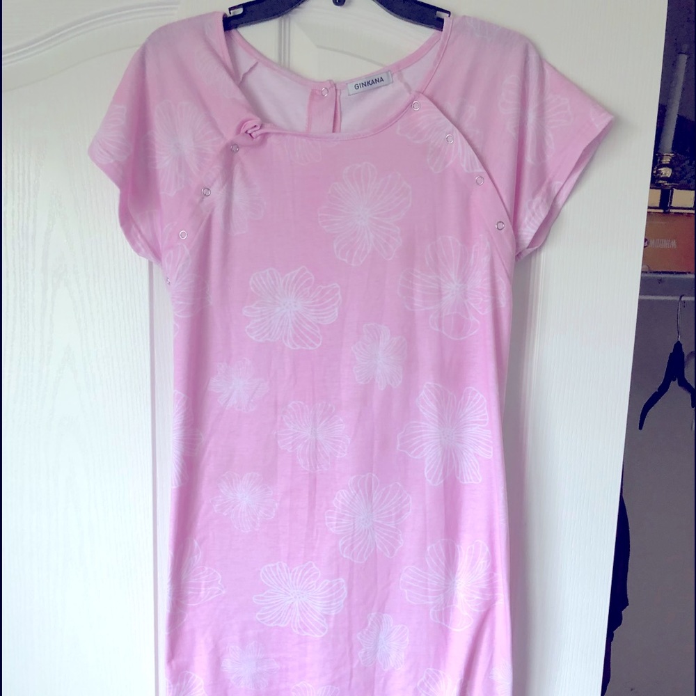 Maternity labor gown delivery gown